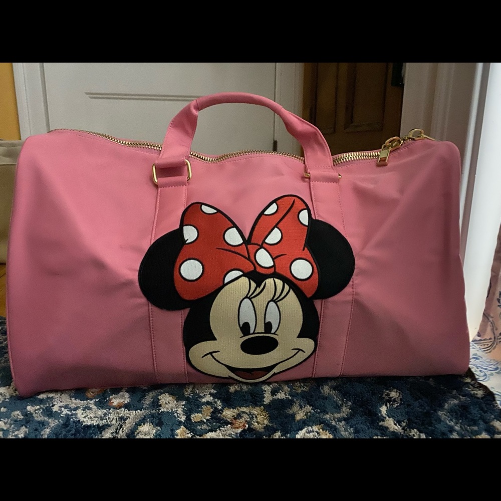 Stoney clover. Used once. Pink with extra large Minnie Mouse patch